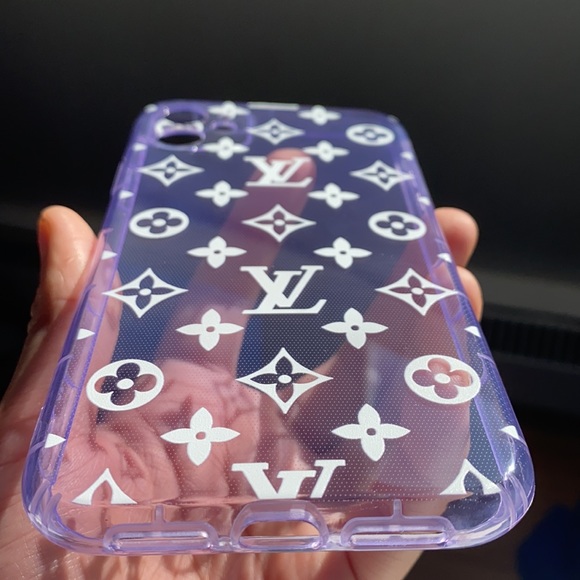 Designer iPhone 11 Case (clear) - Picture 4 of 9